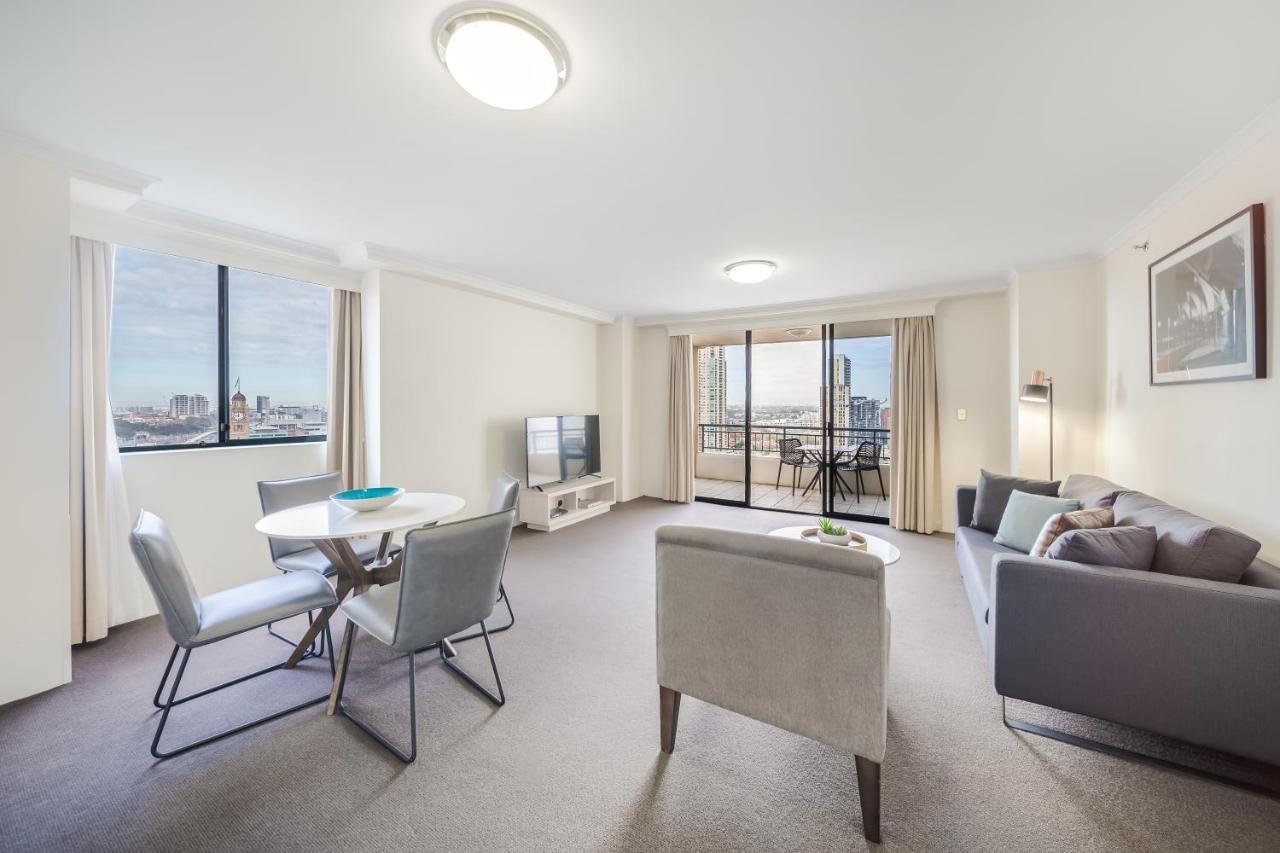 Oaks Sydney Castlereagh Suites Экстерьер фото
